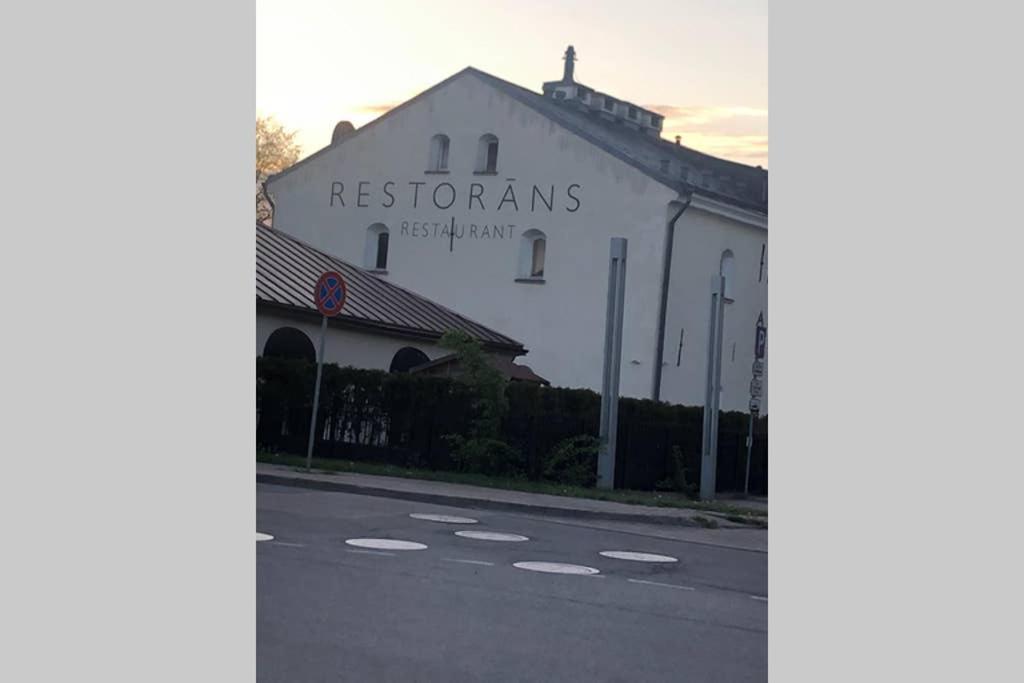 New Comfortable Apartment Nearby Promenade In 5 Minutes From Old Town Of Riga. 외부 사진